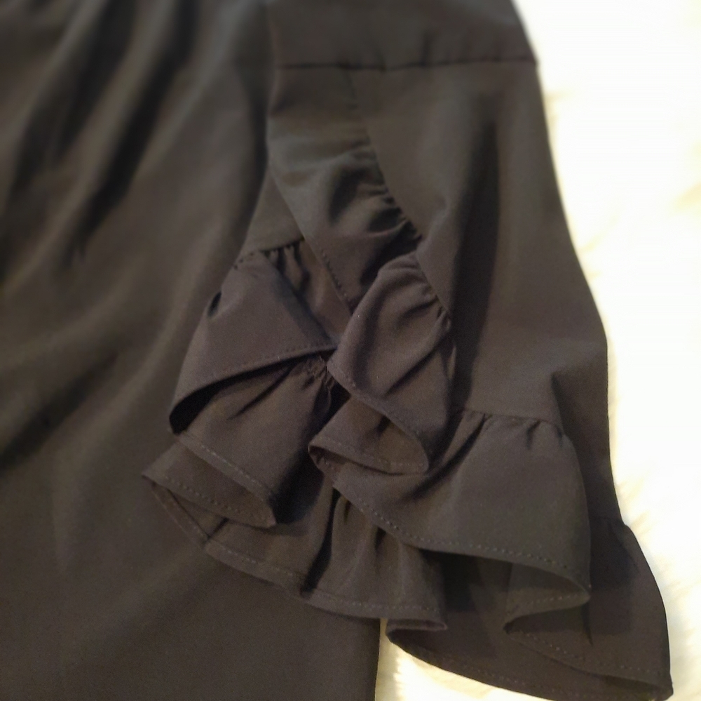 2 PC Set! Boutique Ruffled Outfit Size 7-8 - Picture 4 of 13
